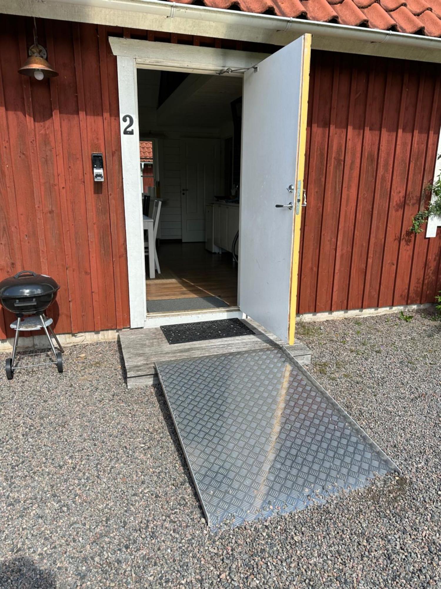 Hagbards By Gardspensionat Sloinge Exterior photo